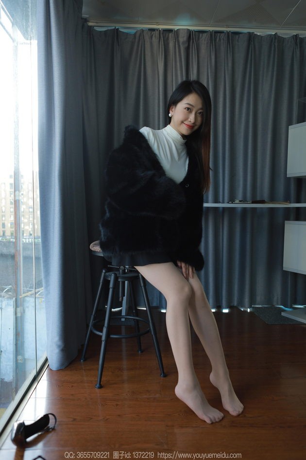 [IESS异思趣向] 2023.12.05 丝享家 1603 小婕《黑色大衣》[86P-7